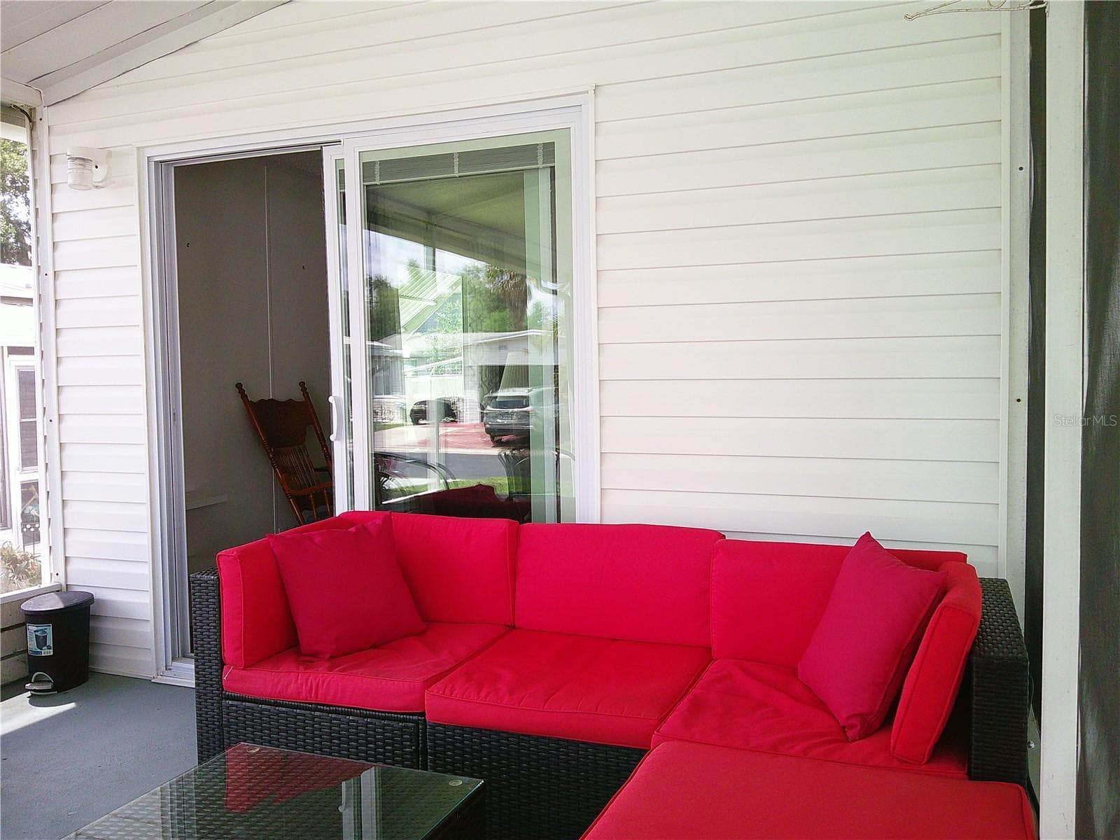 Manufactured Home at 3205 HICKORY DR, WESLEY CHAPEL, photo 26 of 45