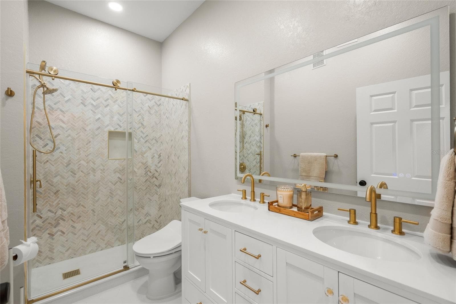 Condominium at 5160 NORTHRIDGE RD #302, SARASOTA, photo 18 of 30