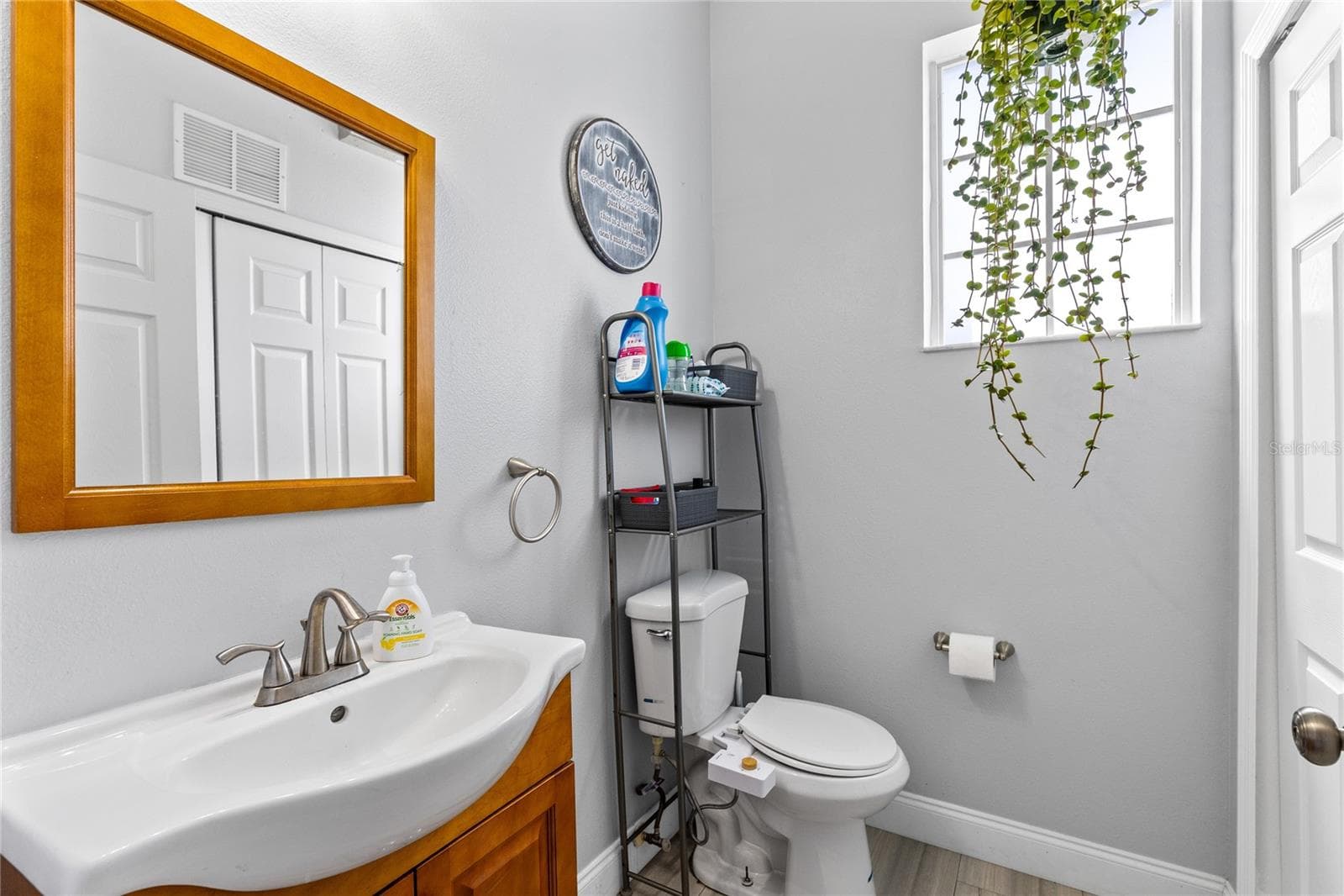 Townhouse at 6187 CHAPLEDALE DR, ORLANDO, photo 9 of 29
