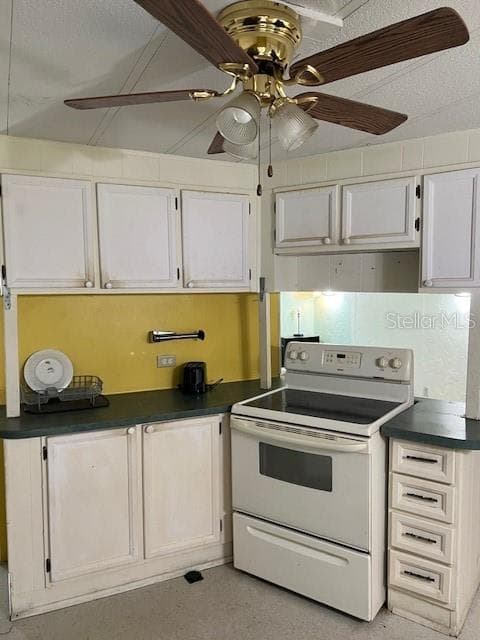 Mobile Home at 9635 SE 162ND ST, SUMMERFIELD, photo 4 of 13