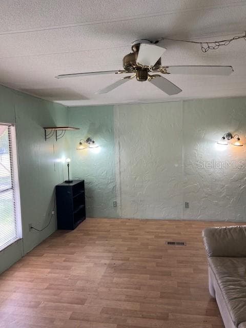 Mobile Home at 9635 SE 162ND ST, SUMMERFIELD, photo 7 of 13
