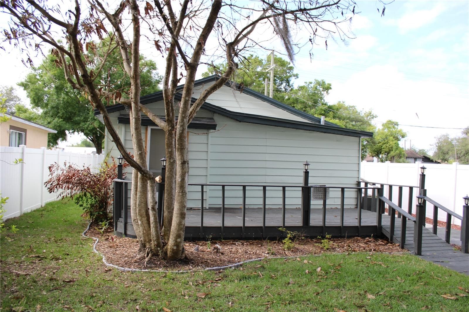 Single Family Residence at 1106 E DR MARTIN LUTHER KING JR BLVD, PLANT CITY, photo 22 of 23