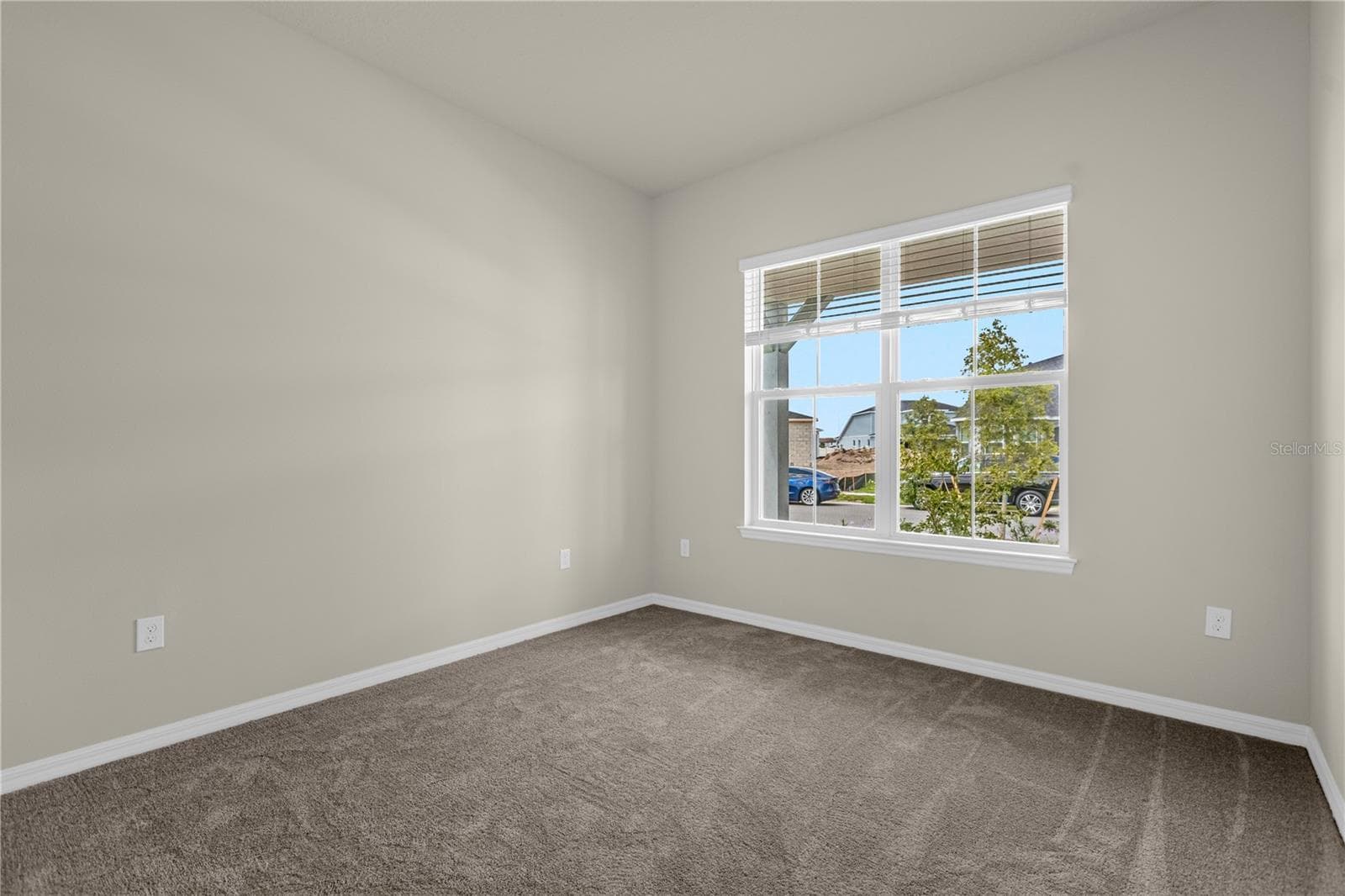 Single Family Residence at 10411 PARK ESTATES AVENUE, ORLANDO, photo 5 of 48