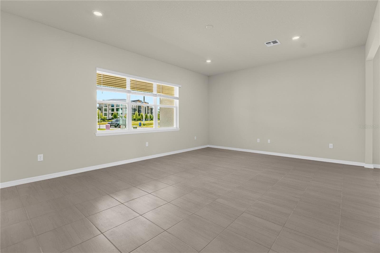 Single Family Residence at 10411 PARK ESTATES AVENUE, ORLANDO, photo 13 of 48