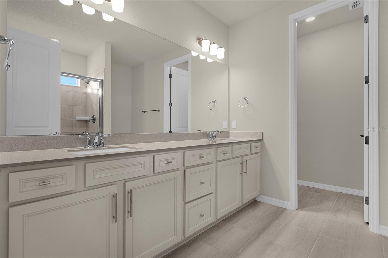 Primary Bathroom - 10411 PARK ESTATES AVENUE, ORLANDO