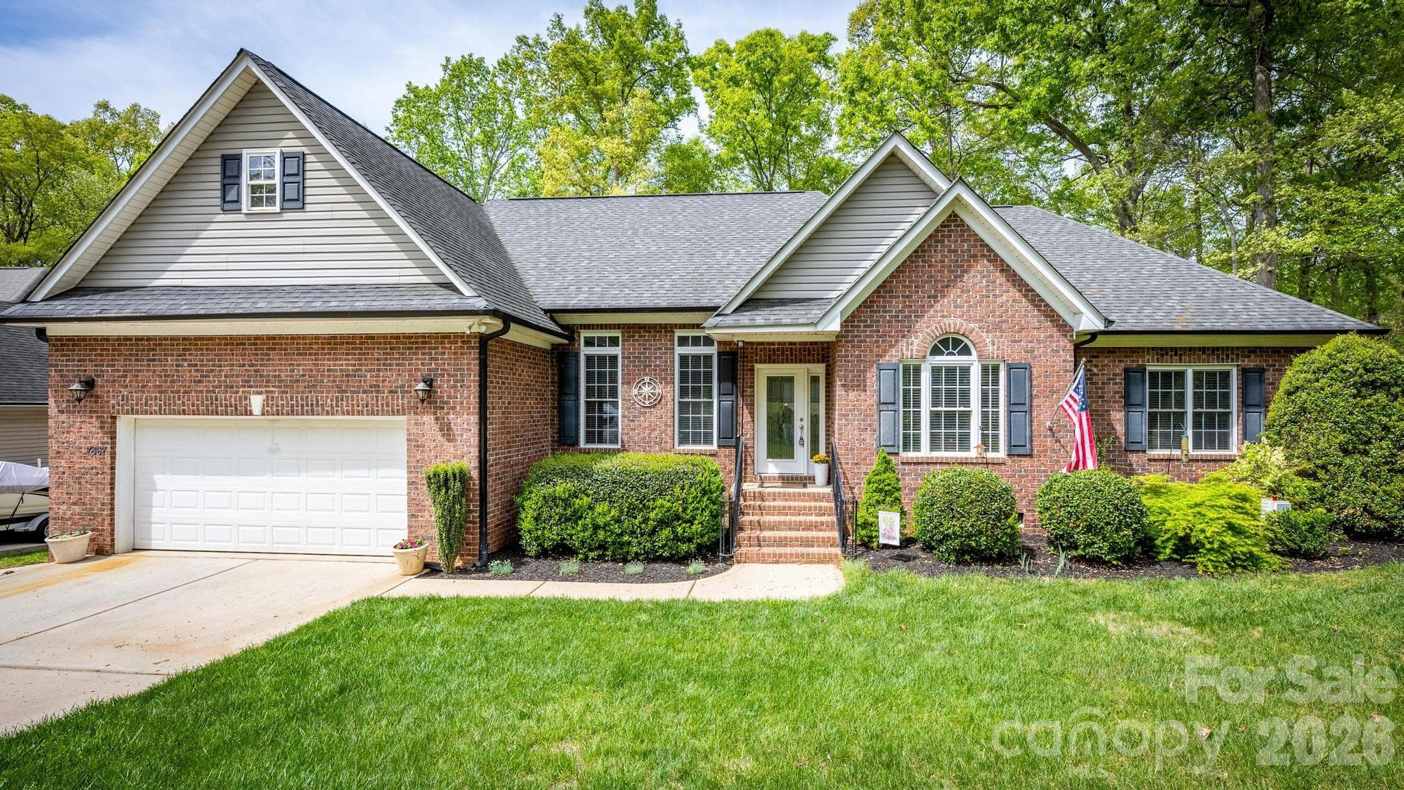 Beautiful 4 Bed 2.5 Bath Home. - Denver