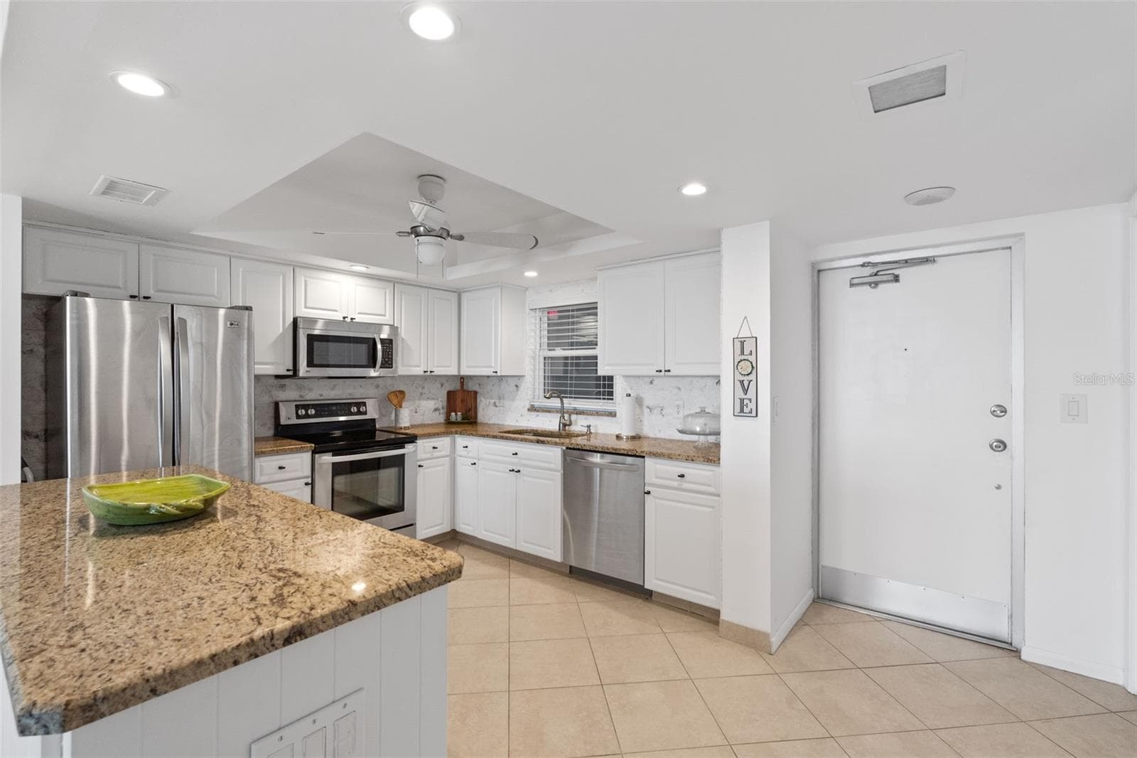 Condominium at 5130 BRITTANY DR S #505, ST PETERSBURG, photo 7 of 70