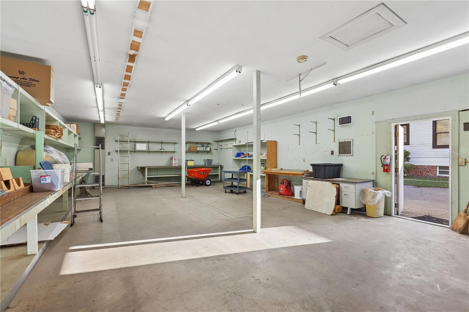 Business at 4004 ATLANTIC BLVD, JACKSONVILLE, photo 45 of 47