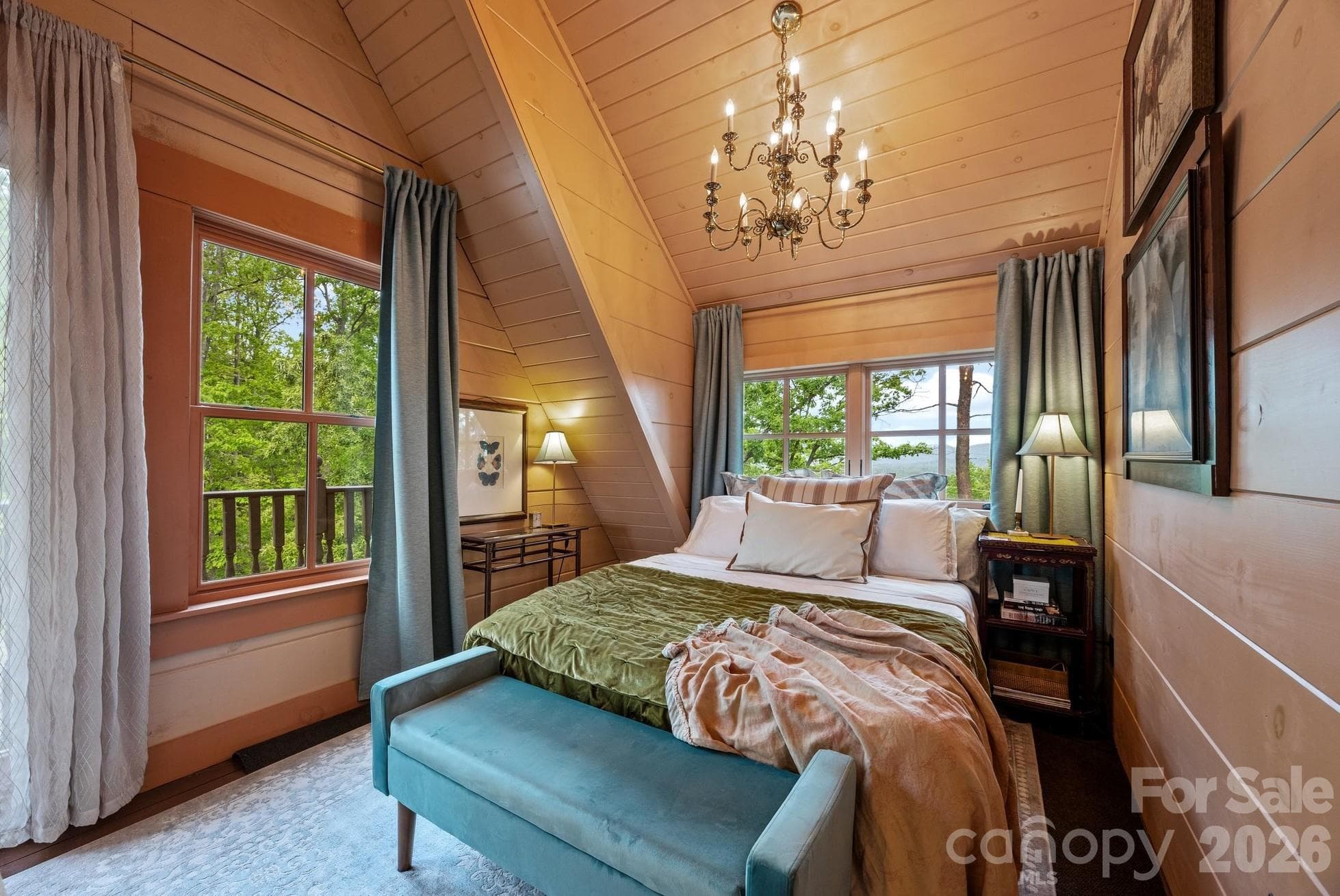 Upper Level Primary Bedroom - Asheville