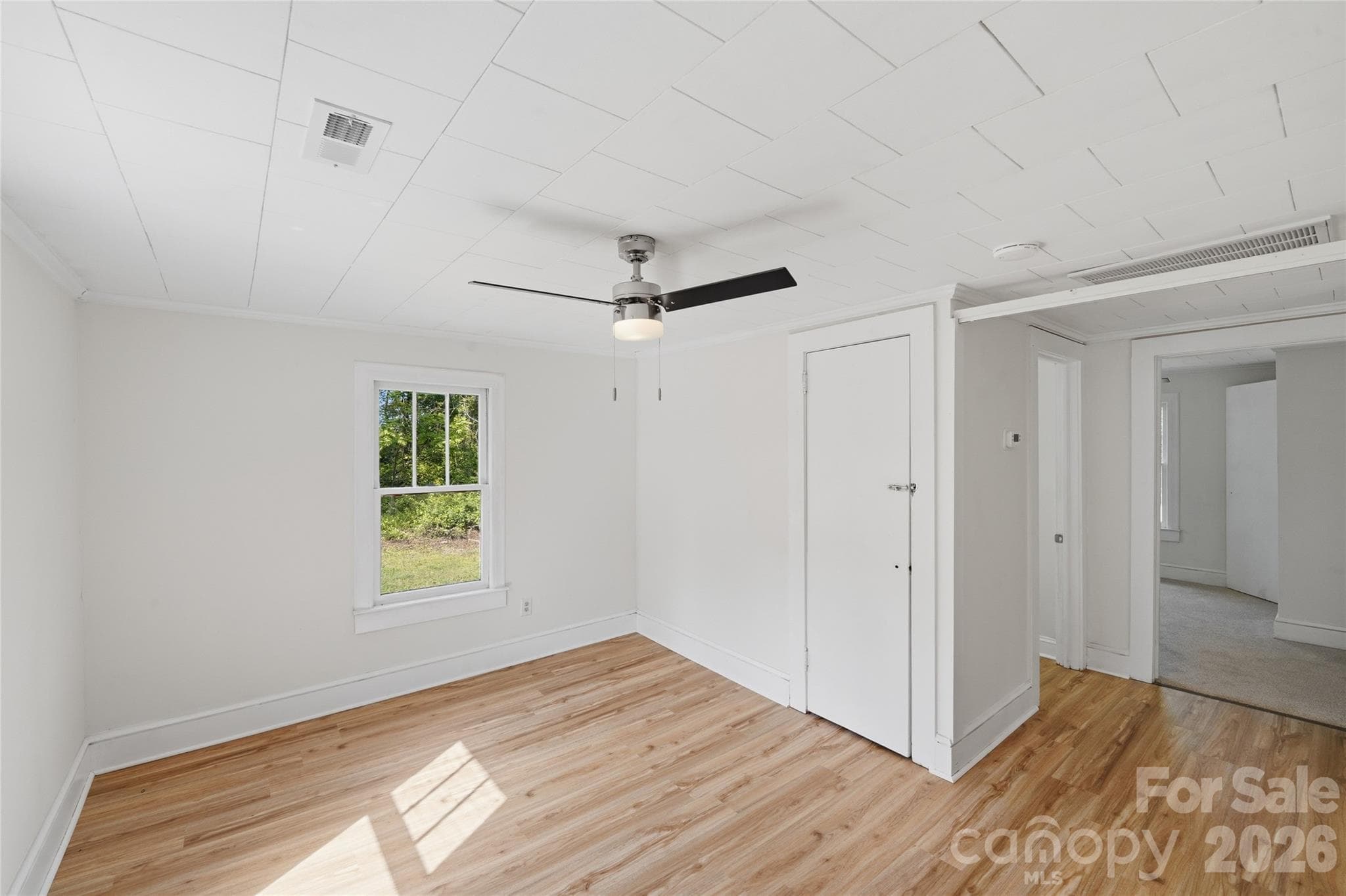 Single Family Residence at Newton, photo 2 of 39