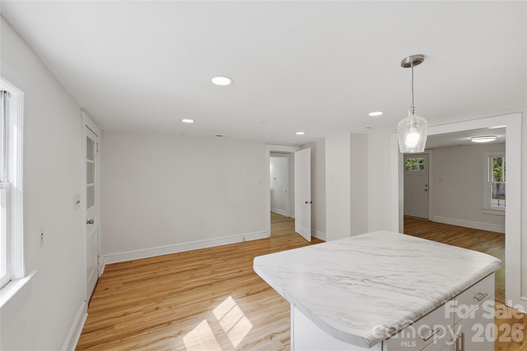 Single Family Residence at Newton, photo 4 of 39