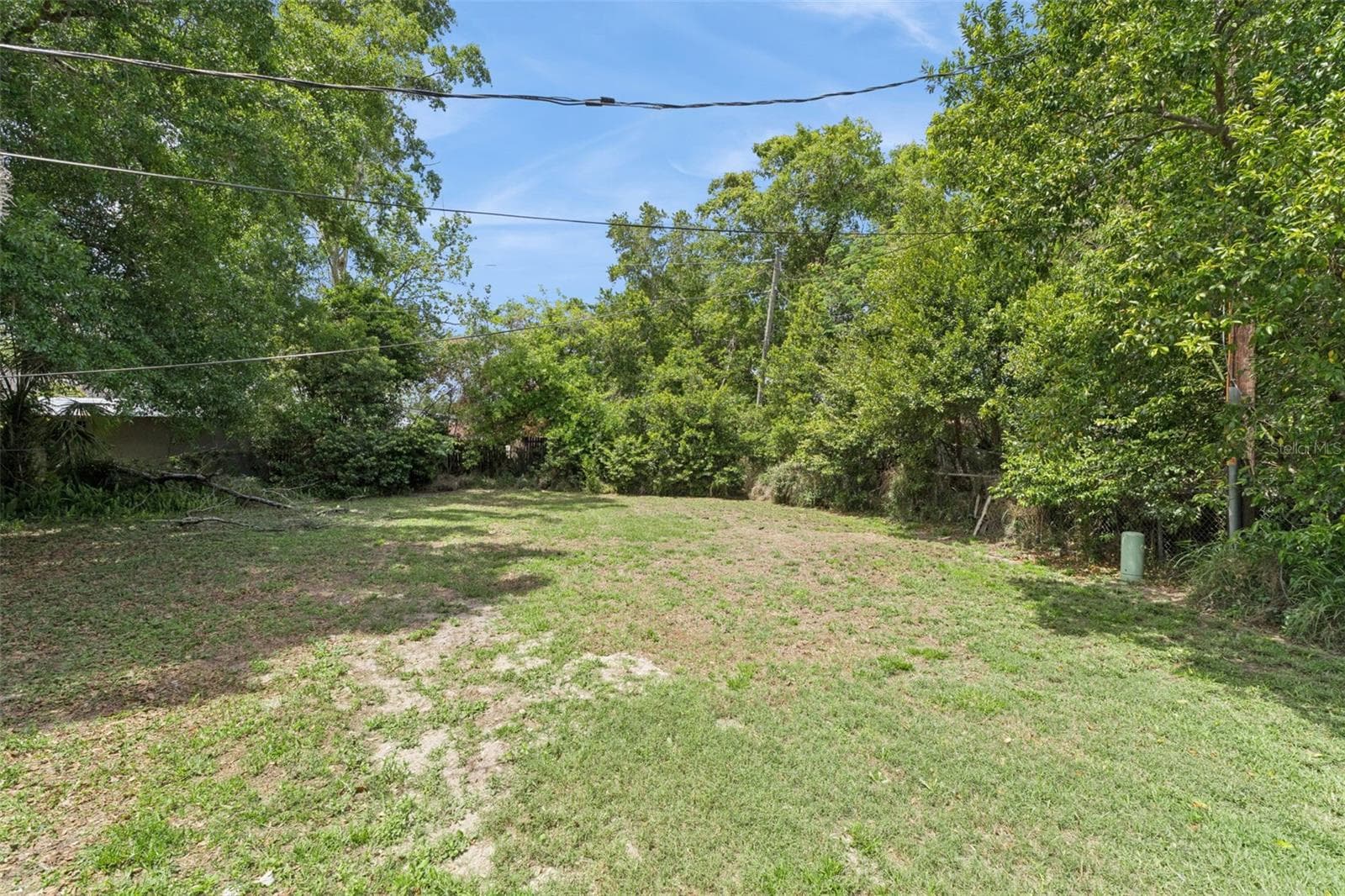 Back yard area - 6204 OAKCREST CIR, ORLANDO