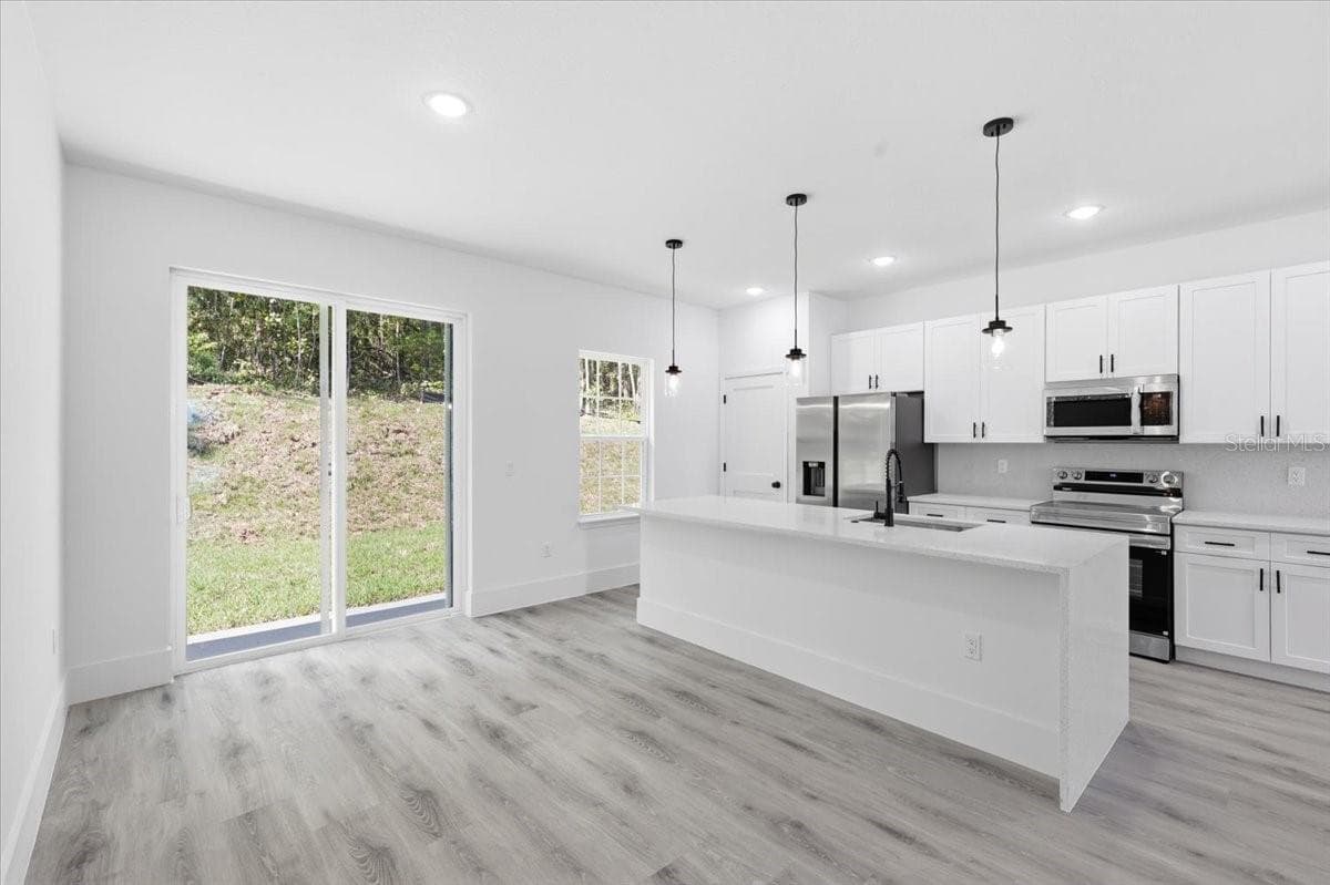 Single Family Residence at 2670 W FAIRWAY LOOP, CITRUS SPRINGS, photo 6 of 18