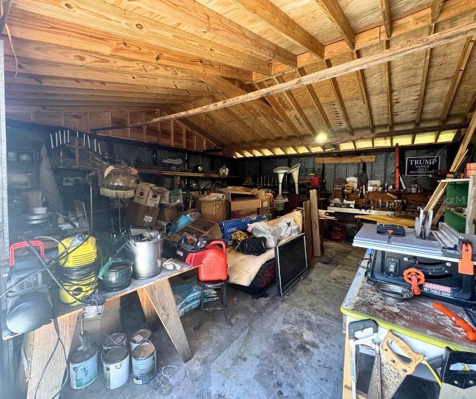 Inside Shop - 223 N MONROE AVE, ARCADIA