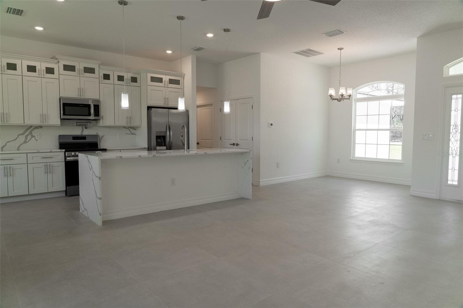 Single Family Residence at 17820 SW 33RD TER, OCALA, photo 11 of 35