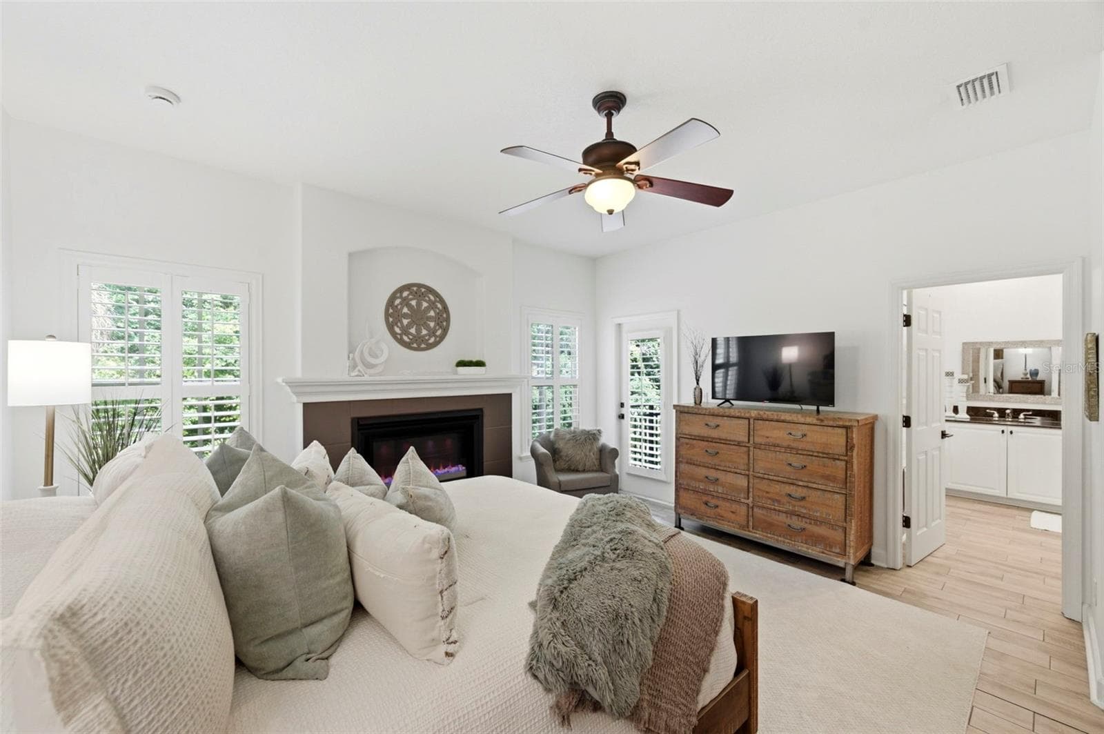 Townhouse at 2670 TANGLEWOOD TRL, PALM HARBOR, photo 27 of 59