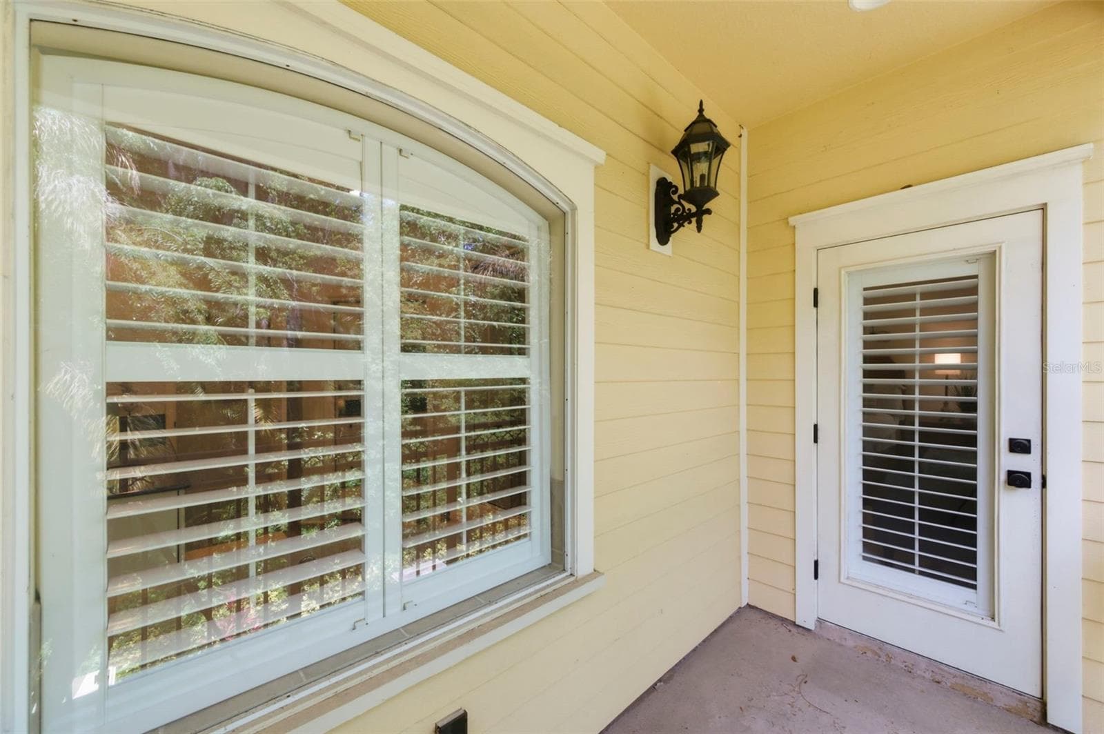 Townhouse at 2670 TANGLEWOOD TRL, PALM HARBOR, photo 33 of 59