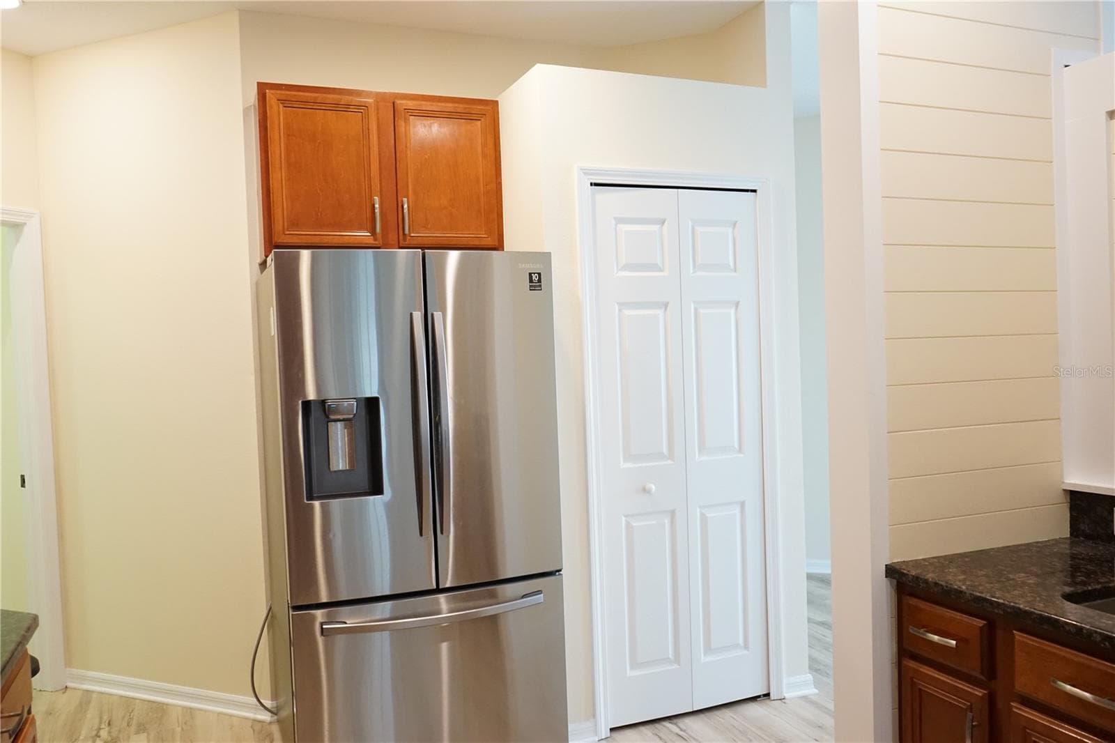 pantry closet - 201 SUNSET CREST CT, APOLLO BEACH