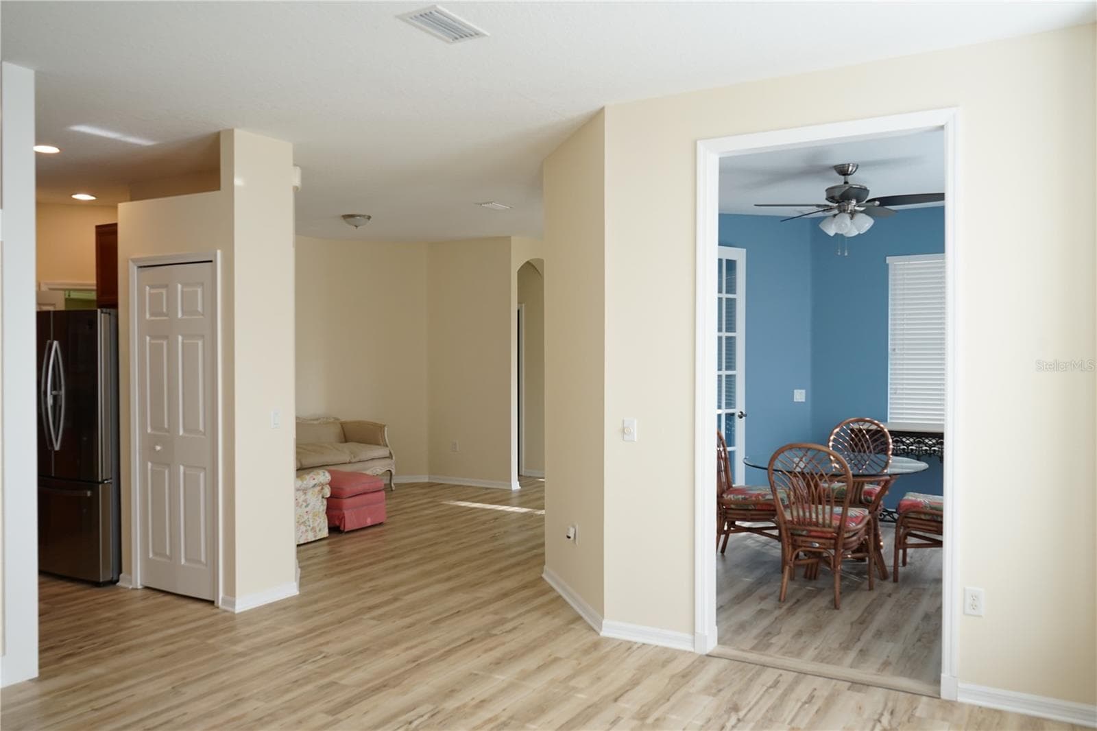 view to dining or office areas - 201 SUNSET CREST CT, APOLLO BEACH