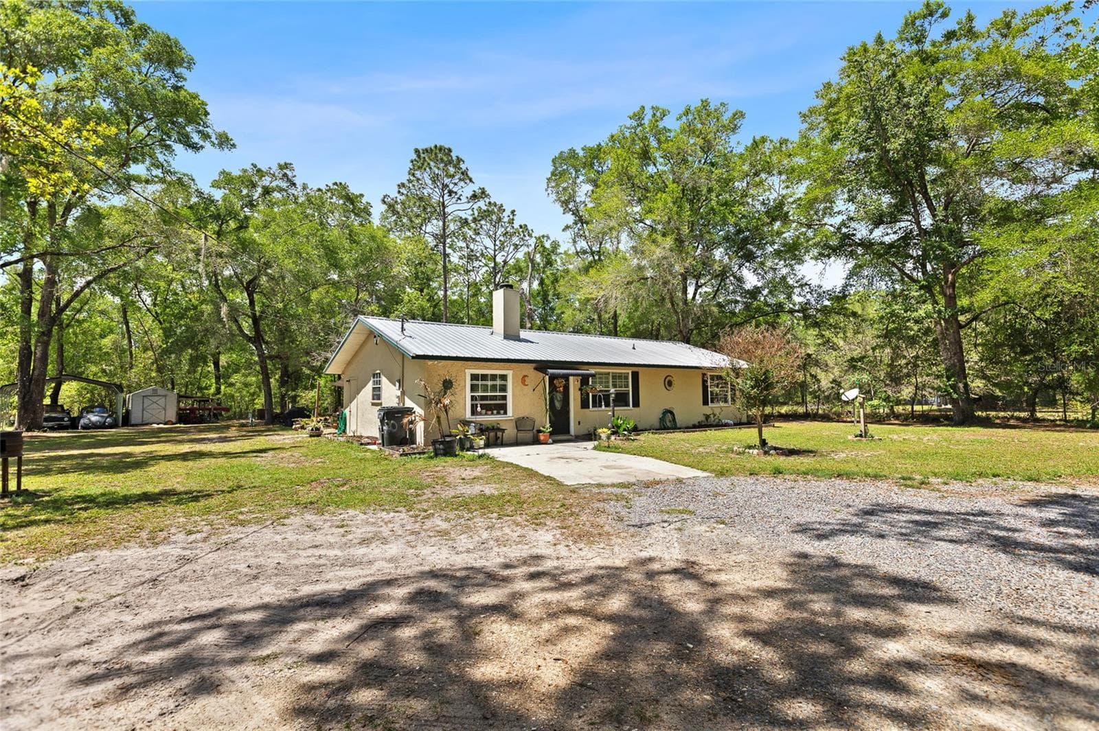 Single Family Residence at 5420 E GWENDOLYN PATH, INVERNESS, photo 5 of 42