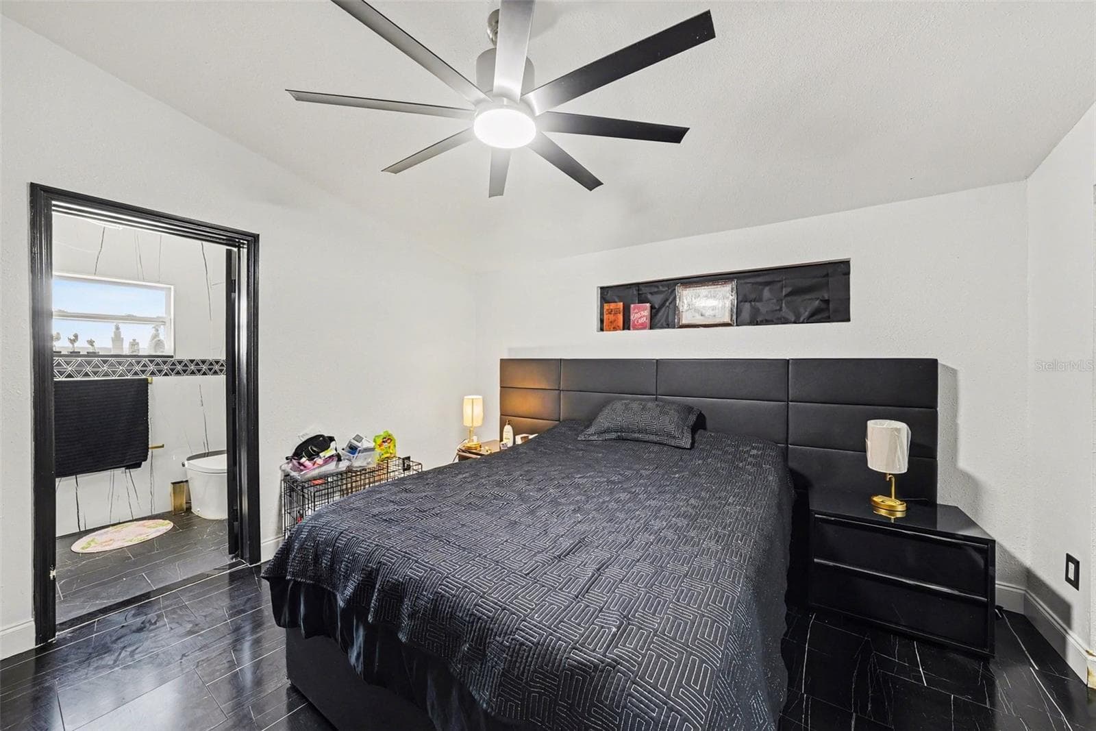 Single Family Residence at 10119 CHIMNEY HILL CT, TAMPA, photo 13 of 34