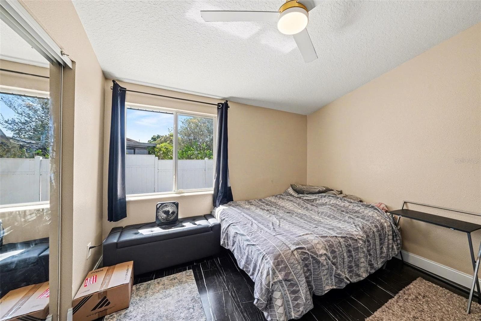 Single Family Residence at 10119 CHIMNEY HILL CT, TAMPA, photo 14 of 34