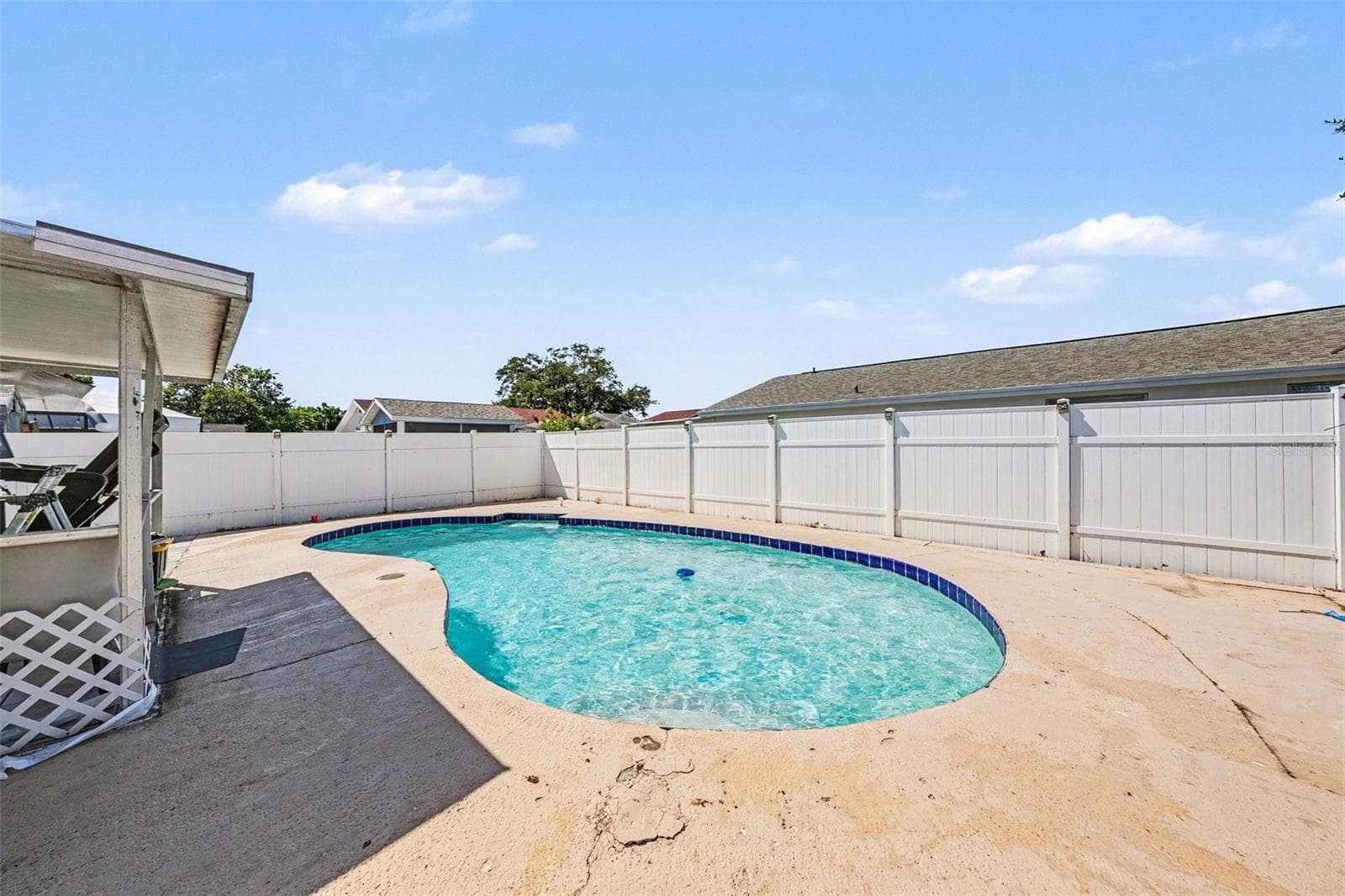 Single Family Residence at 10119 CHIMNEY HILL CT, TAMPA, photo 22 of 34