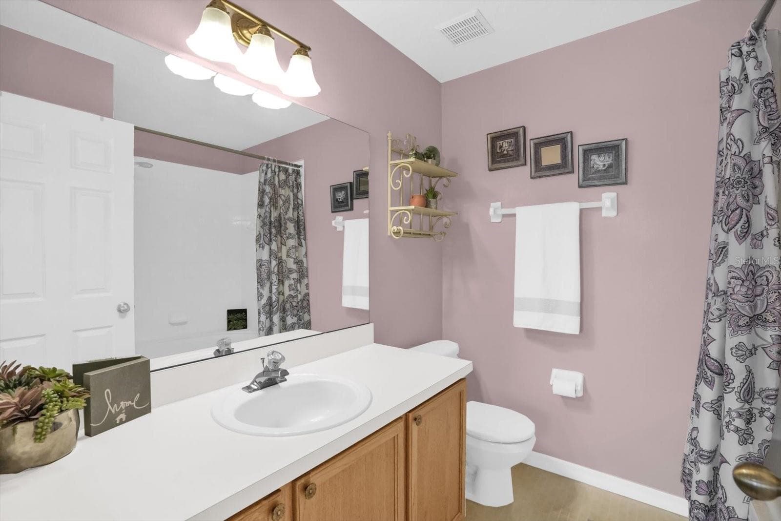 Primary Bathroom - 1804 BAGUETTE CT, KISSIMMEE