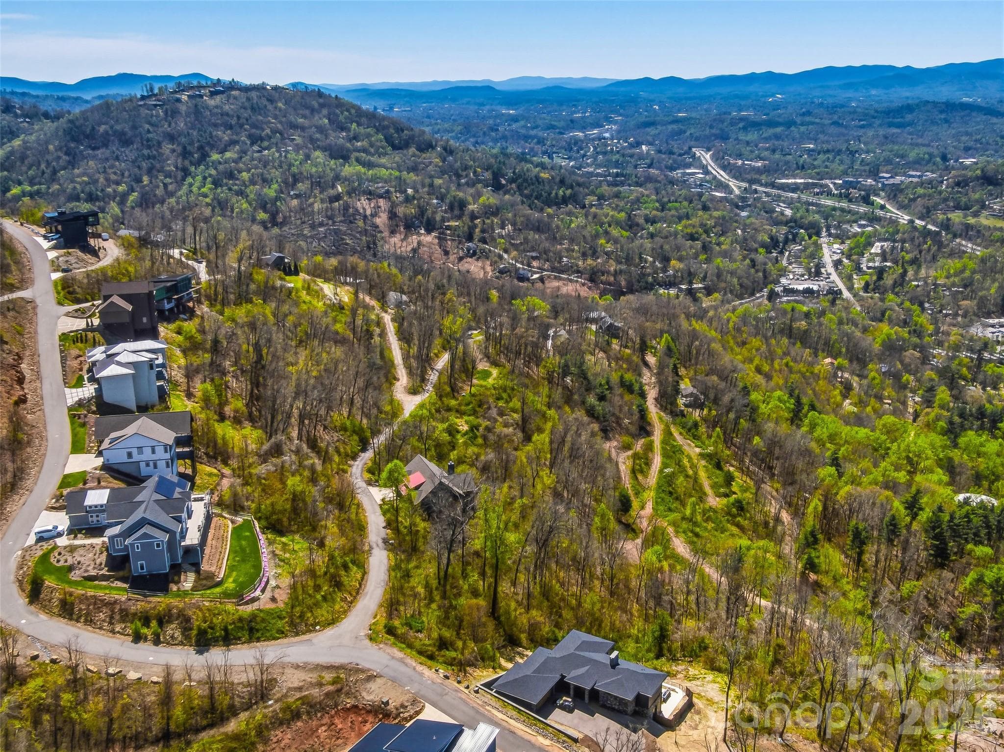Lot at 5 Soaring Hawk View, Asheville, photo 17 of 40