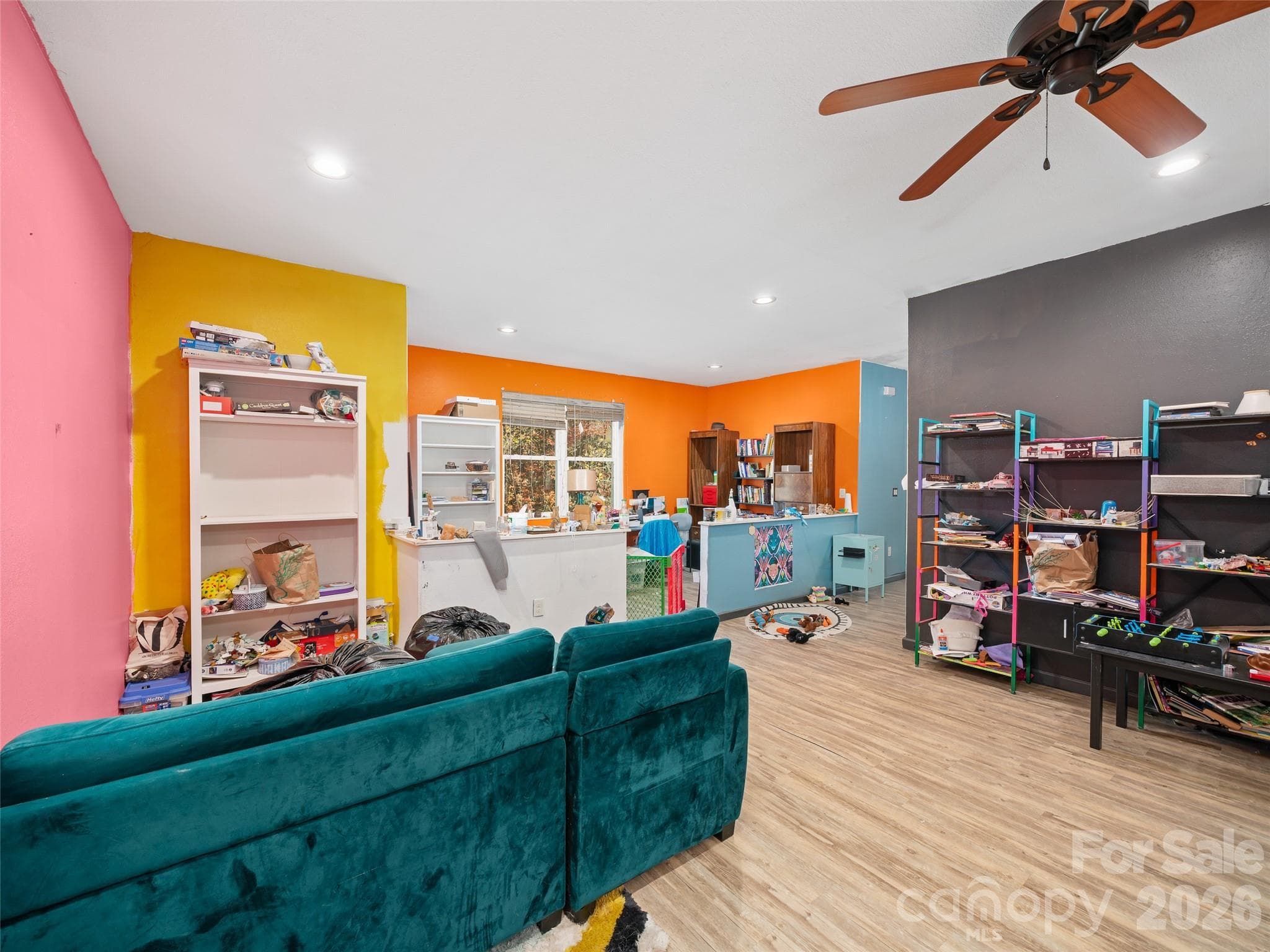 Single Family Residence at Burnsville, photo 16 of 28