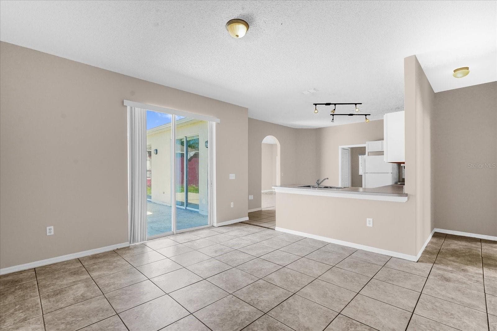 Family Room - 29 ANDORA CT, KISSIMMEE