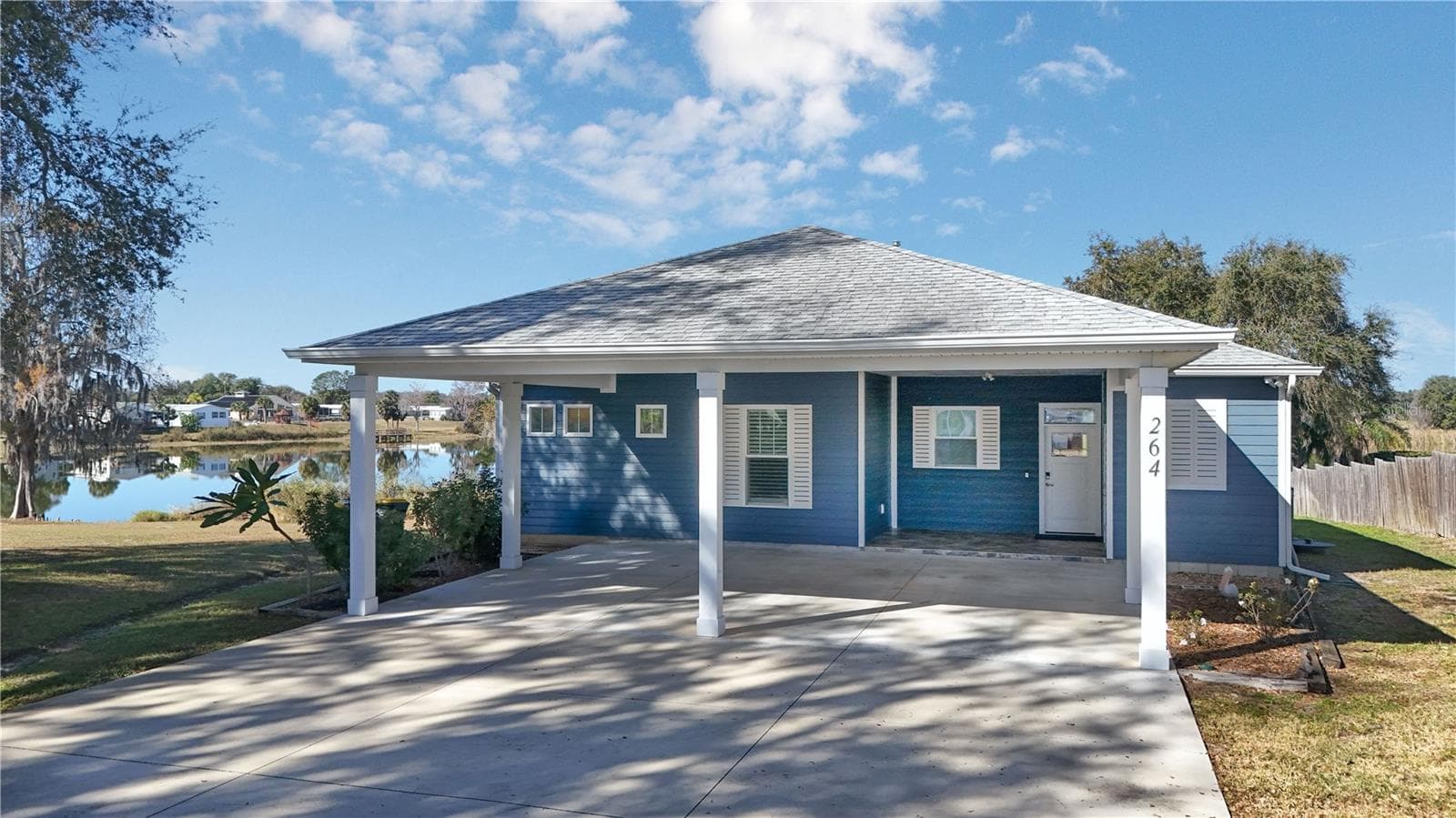 Single Family Residence at 264 S CENTRAL AVE, UMATILLA, photo 32 of 42