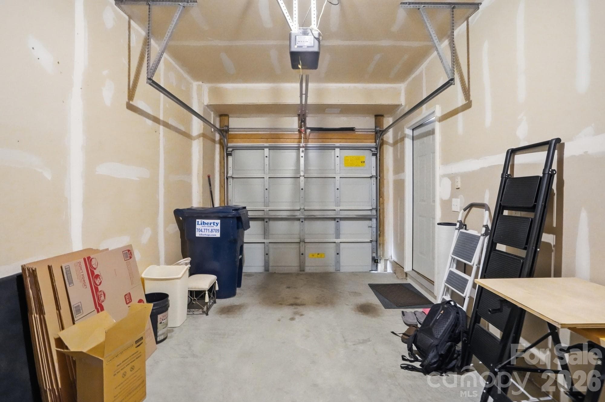 Garage - 225 Horizon Circle, Rock Hill