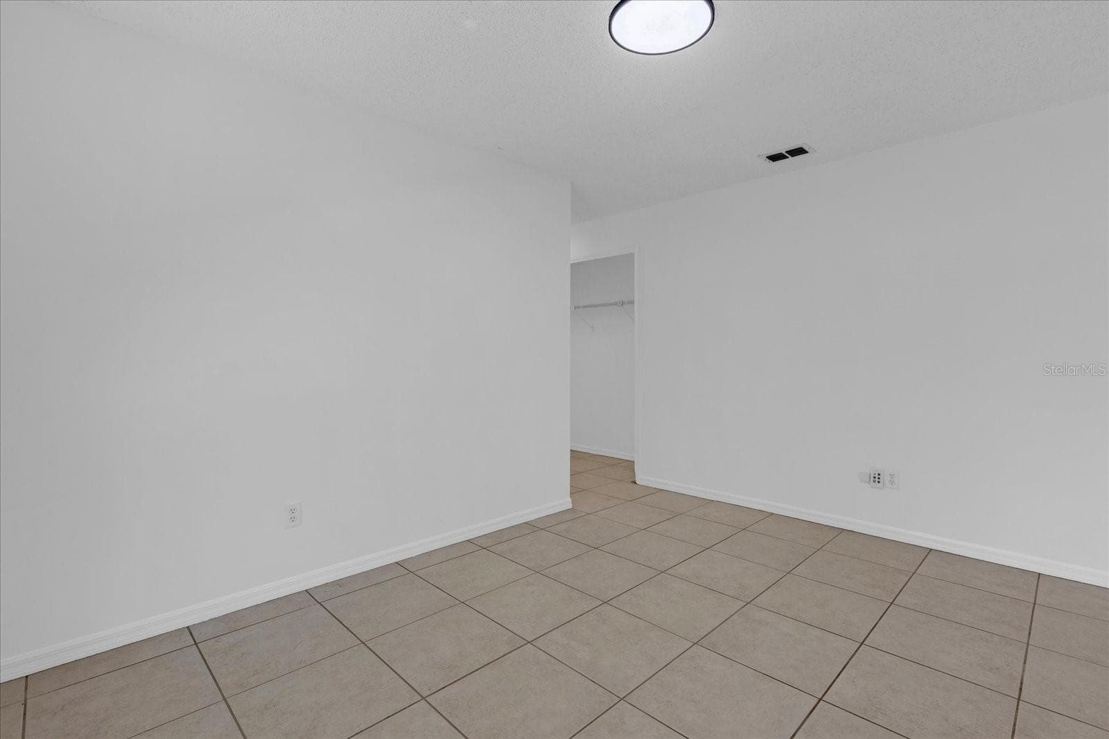 Single Family Residence at 9011 CHAPMAN OAK CT, WINDERMERE, photo 12 of 30