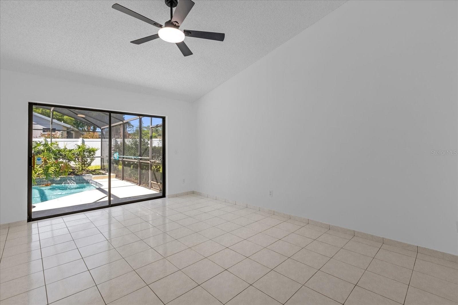 Single Family Residence at 9011 CHAPMAN OAK CT, WINDERMERE, photo 14 of 30