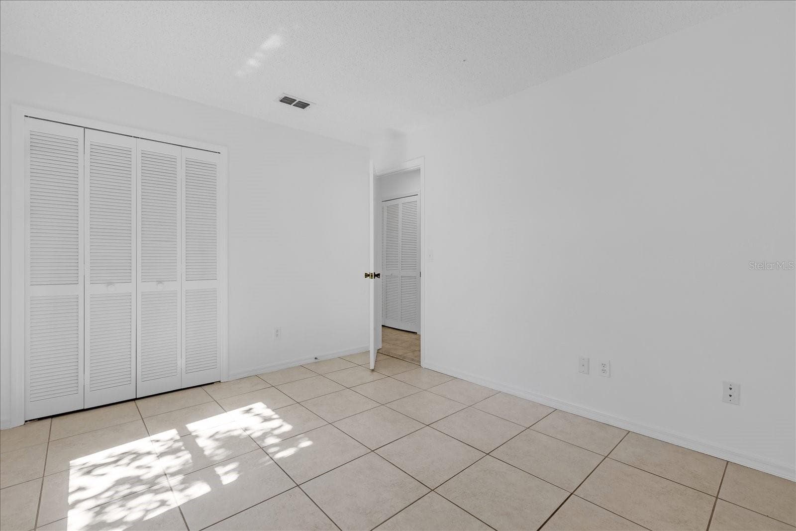 Single Family Residence at 9011 CHAPMAN OAK CT, WINDERMERE, photo 19 of 30