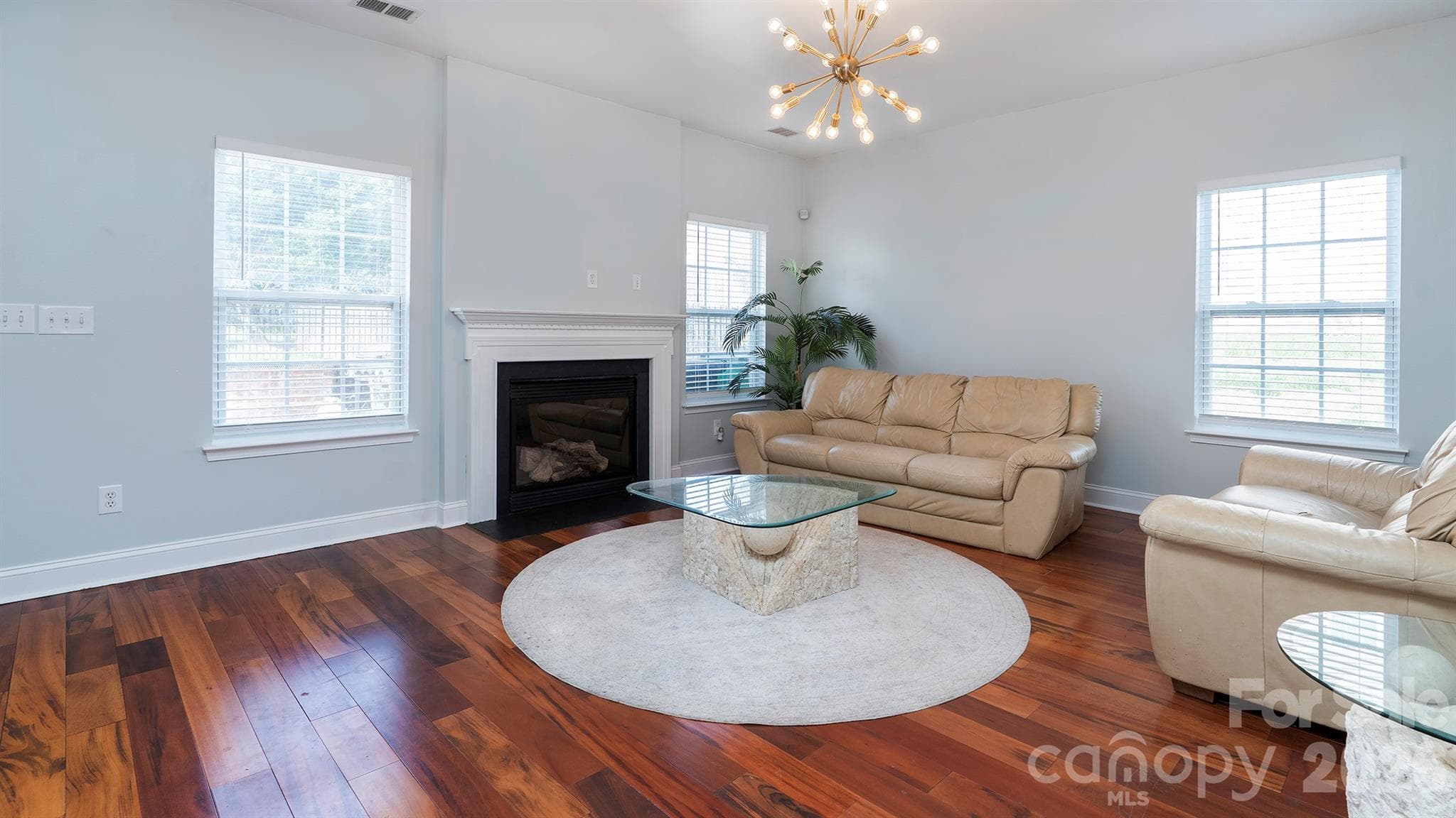 Single Family Residence at Charlotte, photo 4 of 27