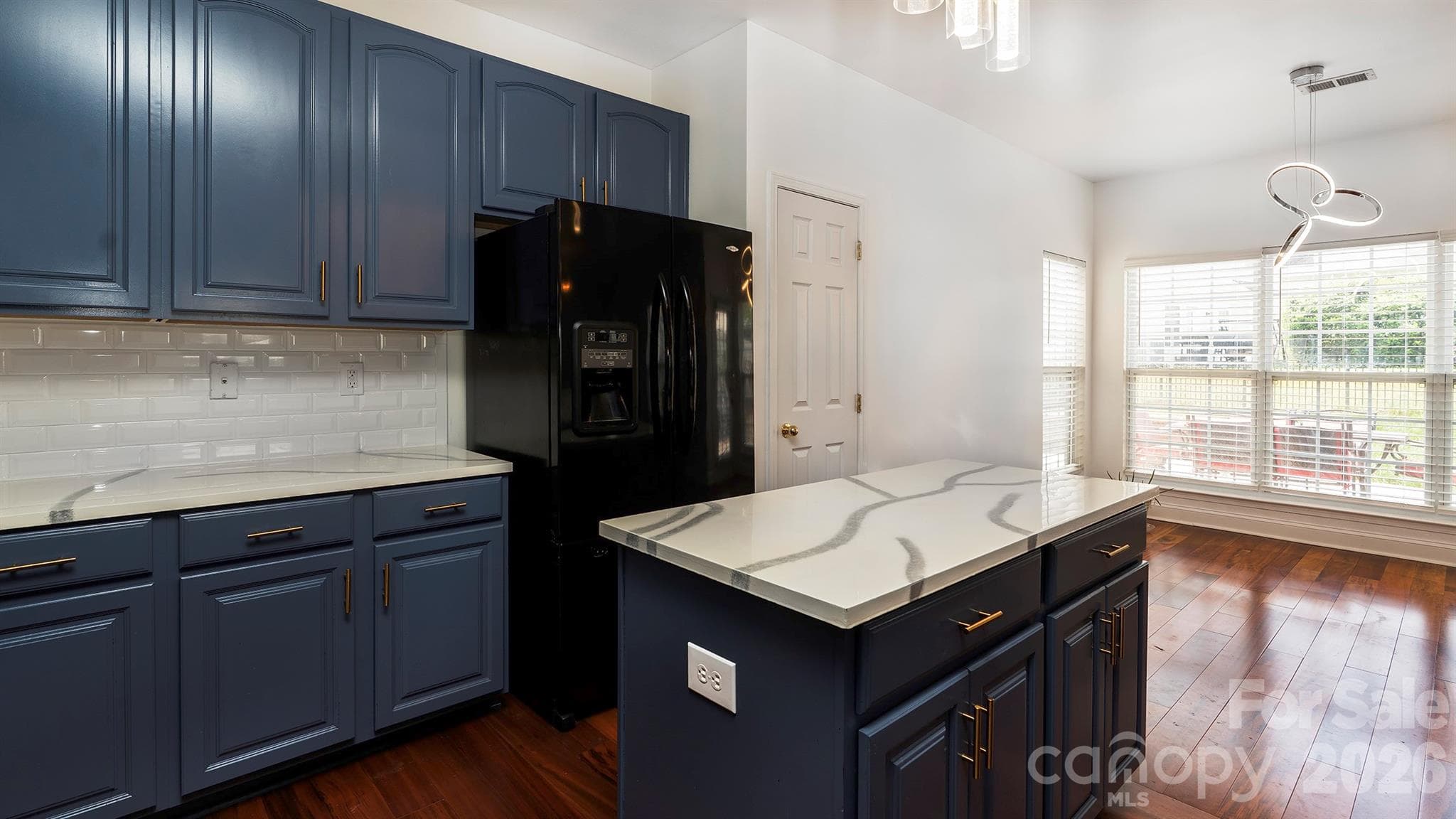 Single Family Residence at Charlotte, photo 8 of 27