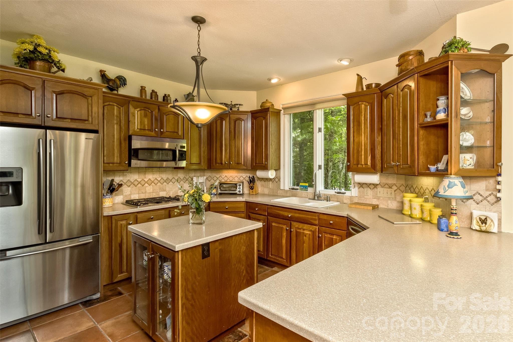 Gas Cooktop, Cherry Cabinets and Terra Cotta Tile throughout! - 25 Windsong Drive, Fairview
