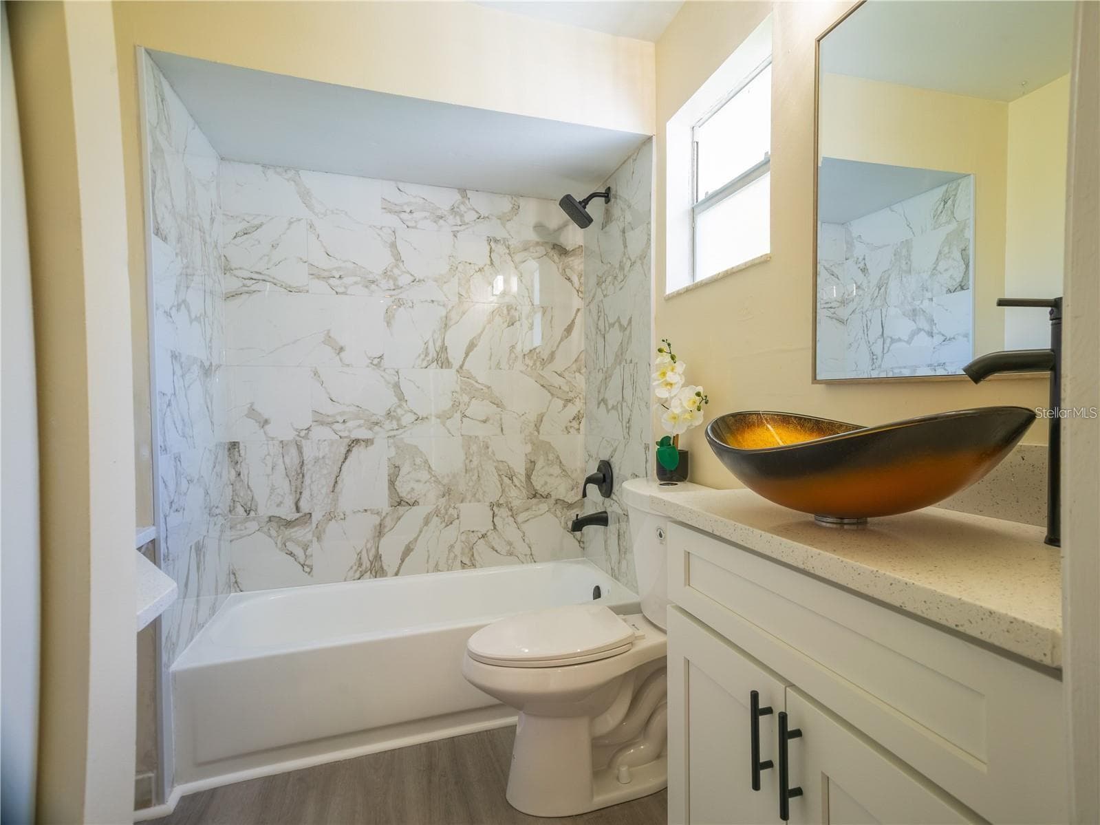 Single Family Residence at 811 OVERSPIN DR, WINTER PARK, photo 8 of 9