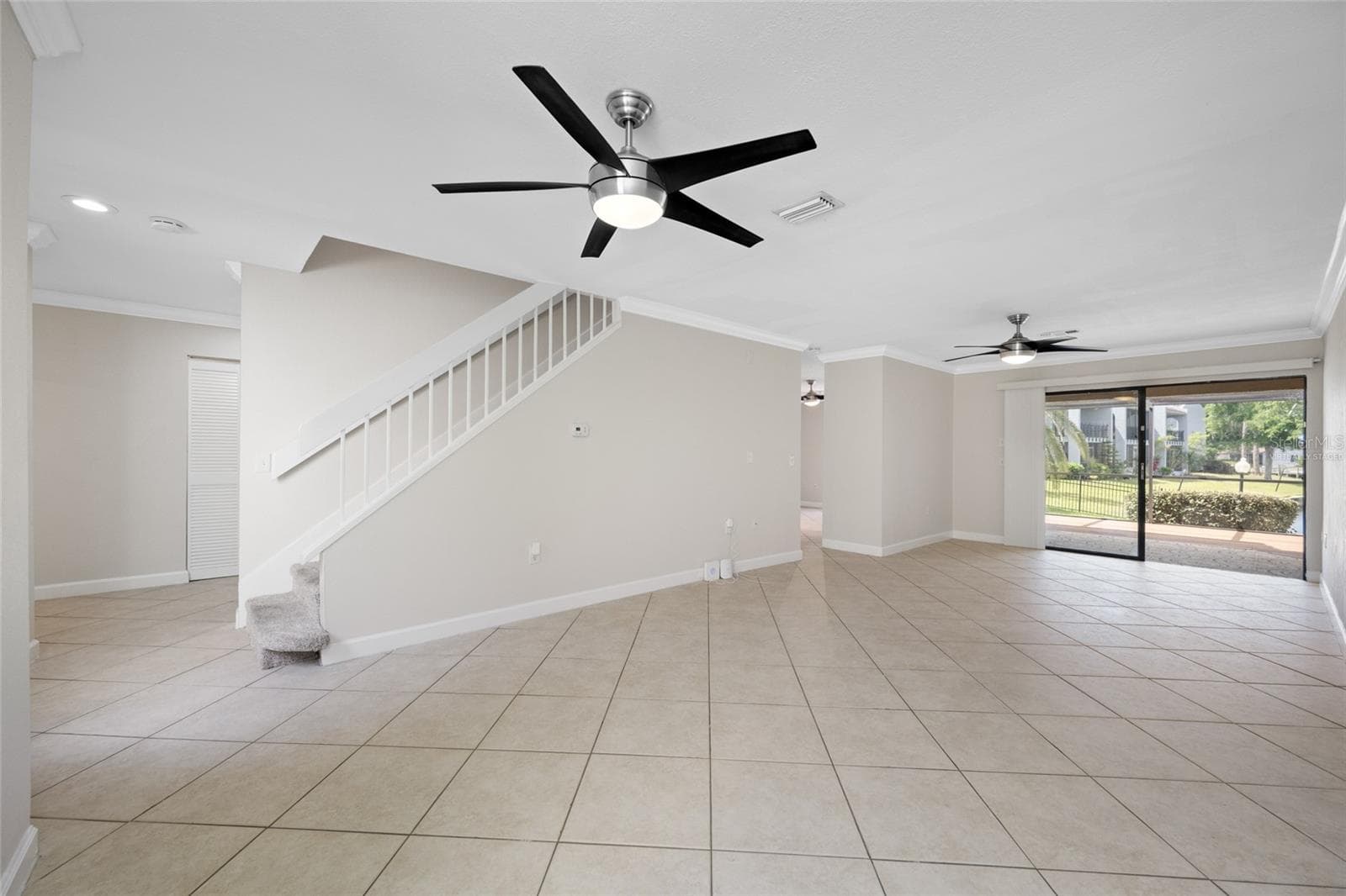 Living Dining Room - 10416 SAINT TROPEZ PL, TAMPA