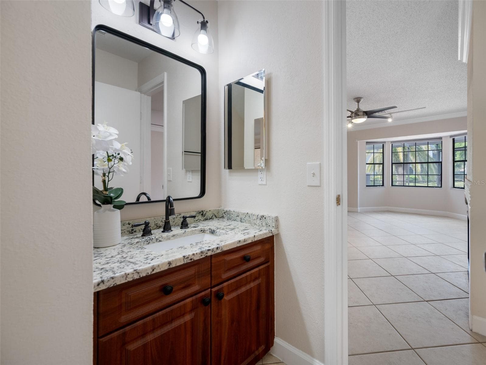 Half Bath on first floor - 10416 SAINT TROPEZ PL, TAMPA