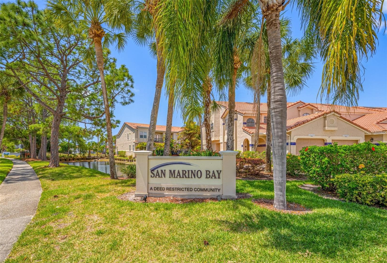 Signage - 10416 SAINT TROPEZ PL, TAMPA