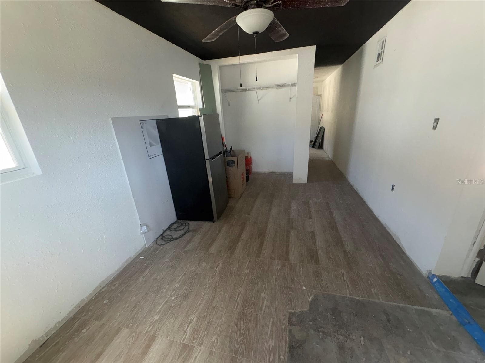 Single Family Residence at 7019 N WILLOW AVE, TAMPA, photo 13 of 16