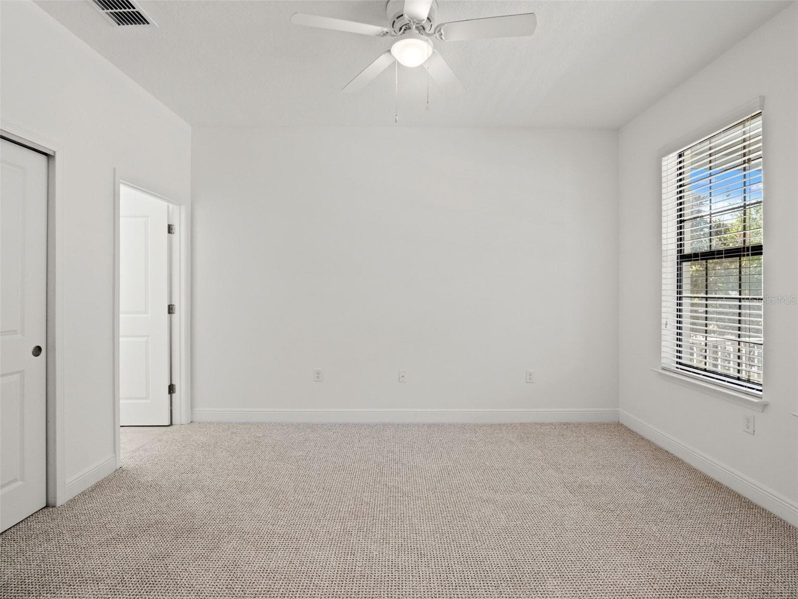 First Floor Bedroom Ensuite - 1128 SPOTTED SANDPIPER LOOP, WINTER SPRINGS