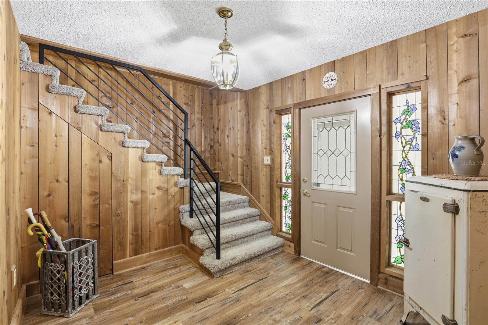 Single Family Residence at 818 NE 783 ST, OLD TOWN, photo 2 of 85