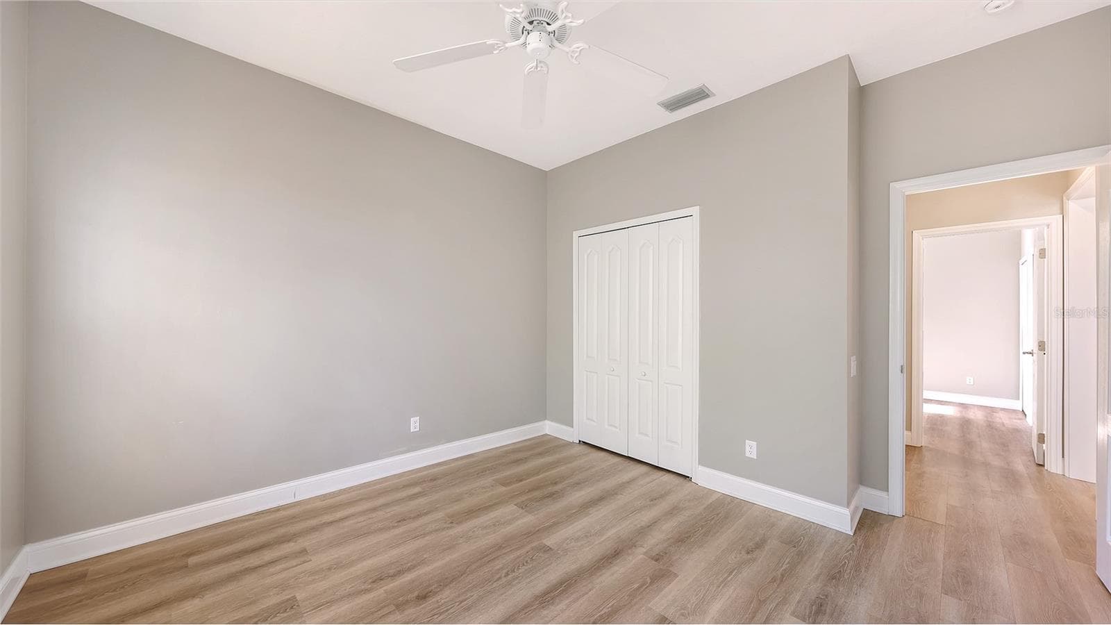Single Family Residence at 6716 SPRING MOSS PL, LAKEWOOD RANCH, photo 29 of 53