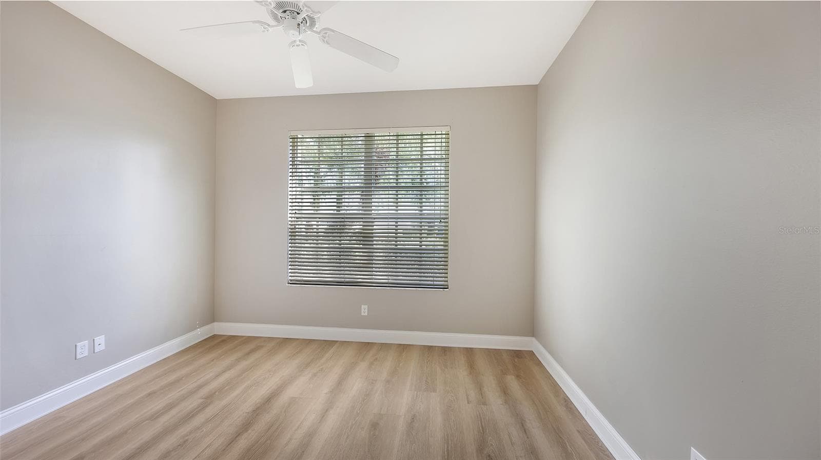 Single Family Residence at 6716 SPRING MOSS PL, LAKEWOOD RANCH, photo 30 of 53