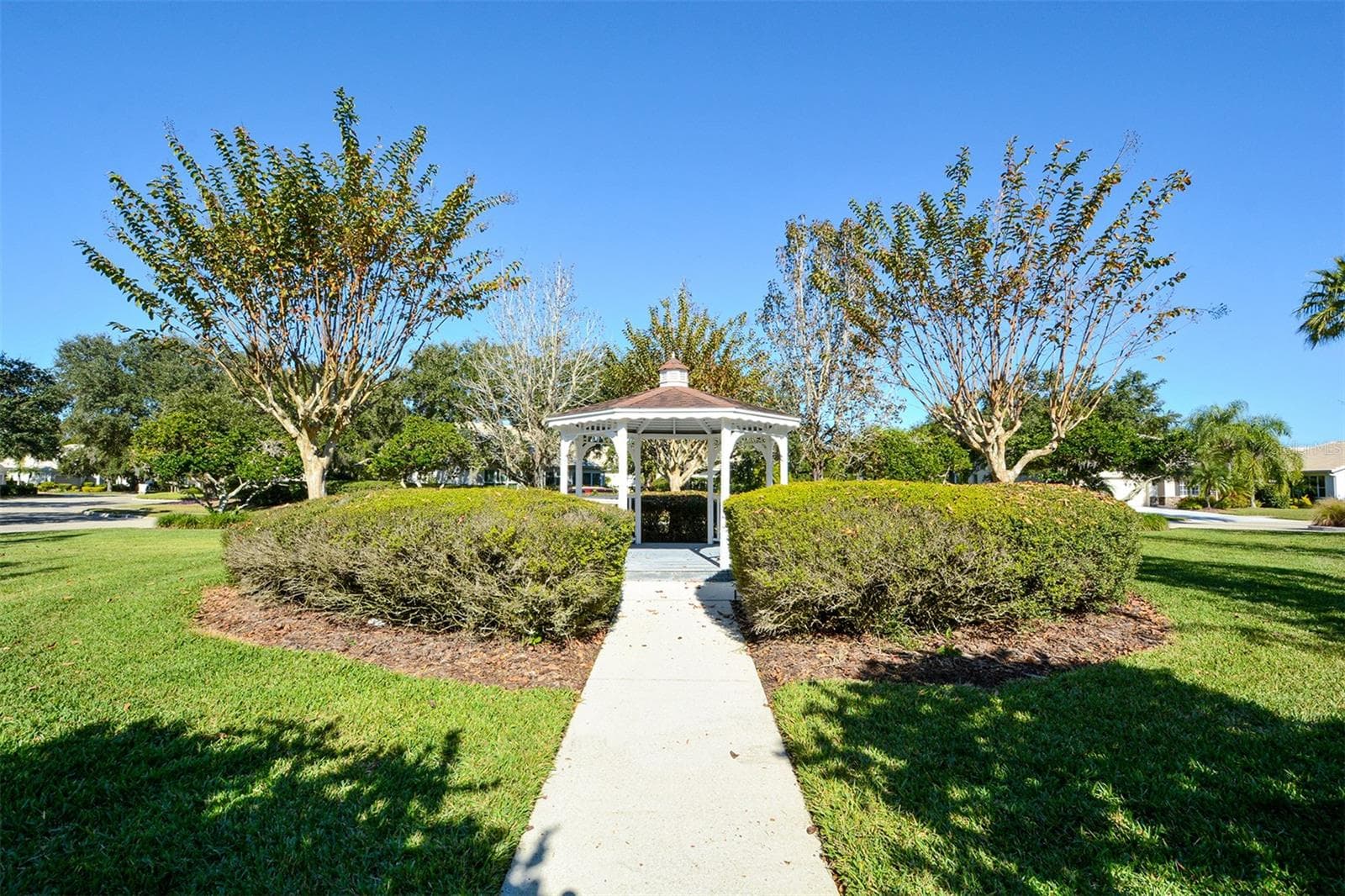 Single Family Residence at 6716 SPRING MOSS PL, LAKEWOOD RANCH, photo 36 of 53