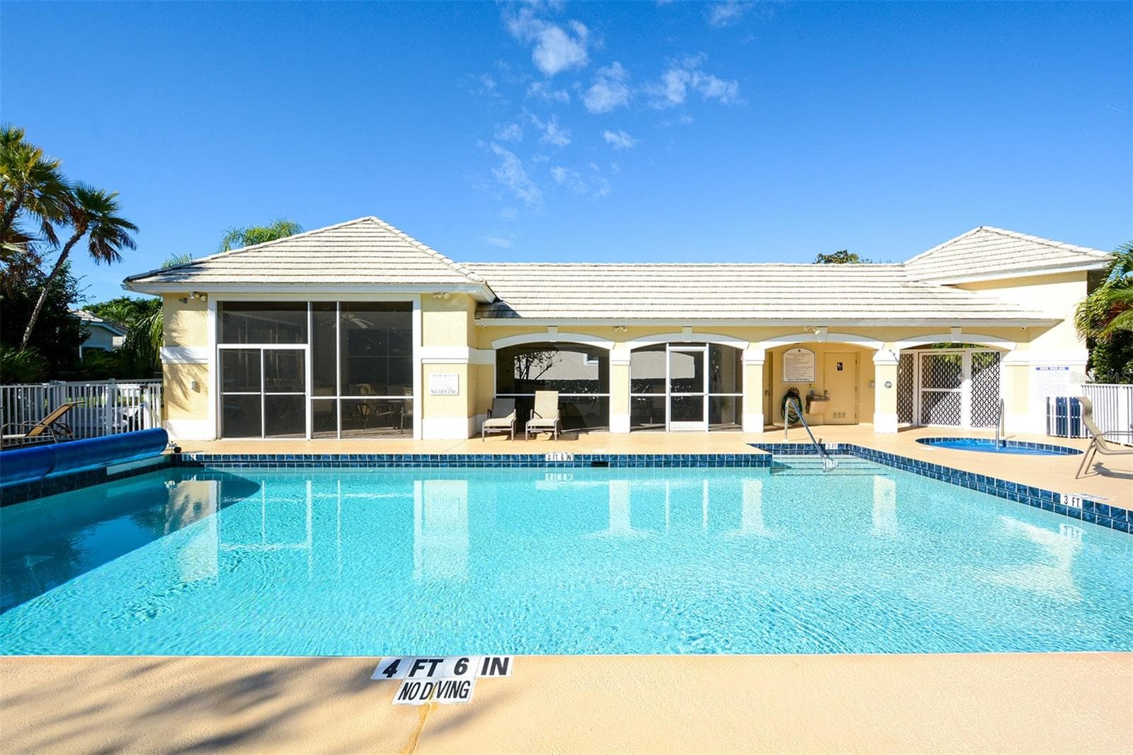Single Family Residence at 6716 SPRING MOSS PL, LAKEWOOD RANCH, photo 39 of 53